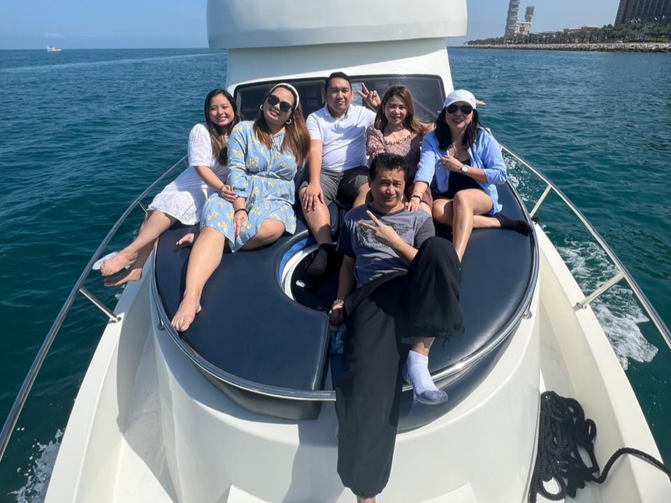 again feet45_14-Ds8Vaj64