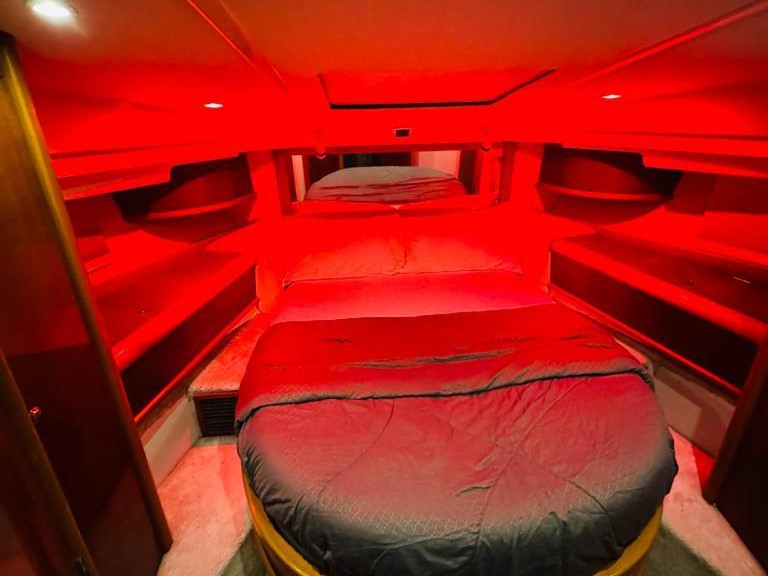 again feet50_11-CxAU1Fh-