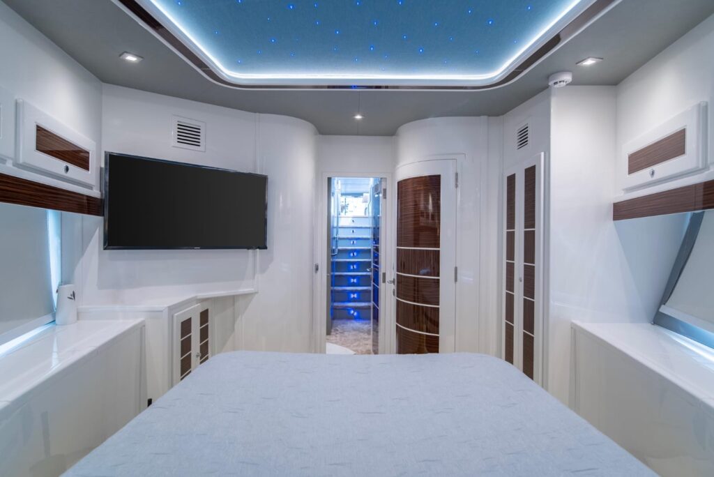 again feet75_10-DwH9PJO6