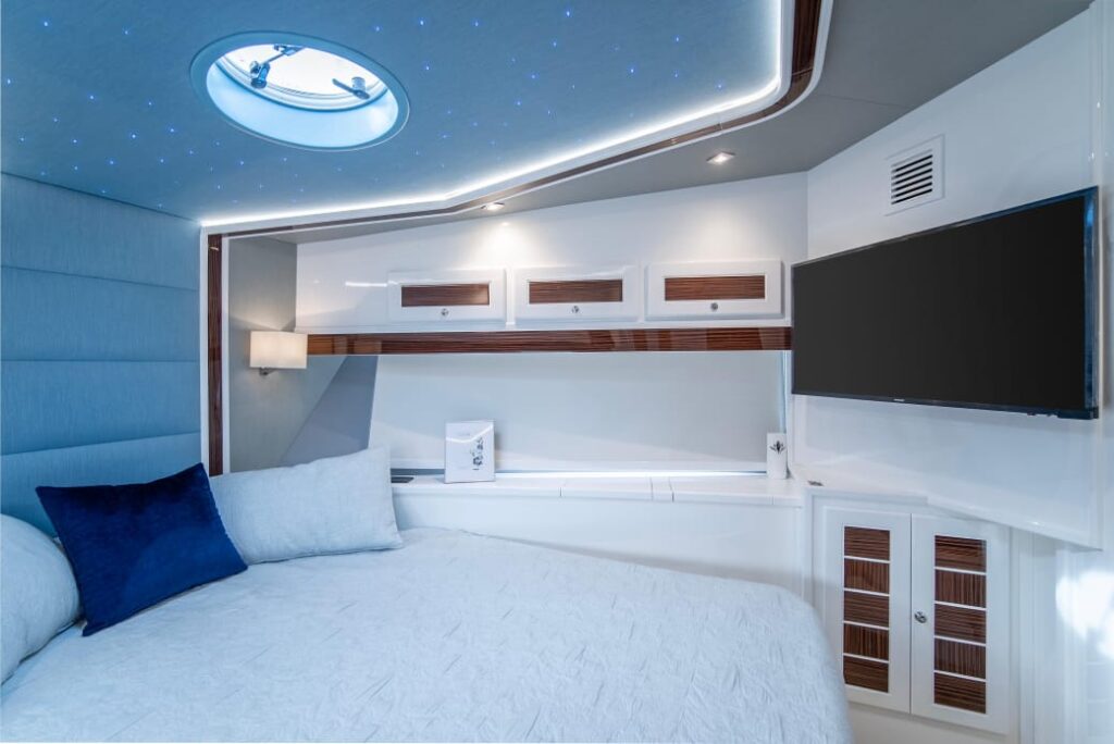 again feet75_22-Cwg-YAiN