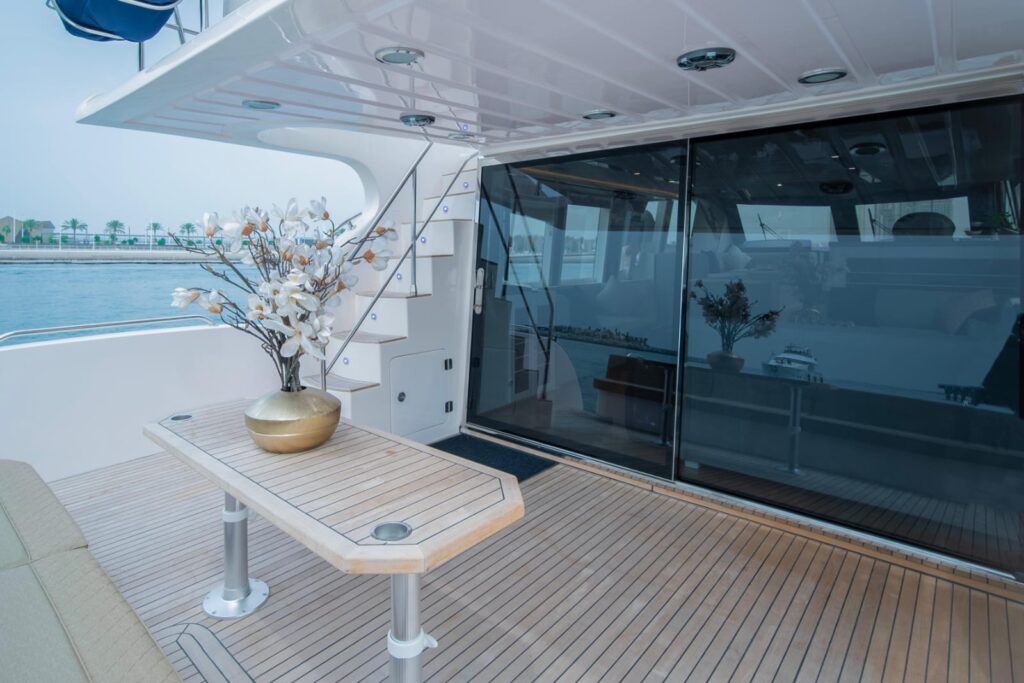 again feet75_9-C2wdxrUn